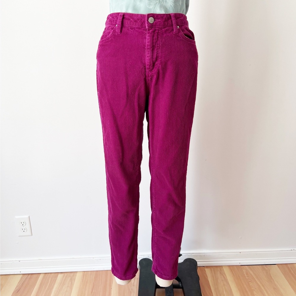 BDG Urban Outfitters Mom High-Rise‎ Corduroy Pants Magenta Purple 26